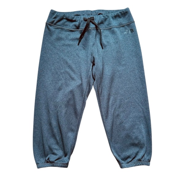 The North Face Pants - THE NORTH FACE gray crop knee length joggers size Large